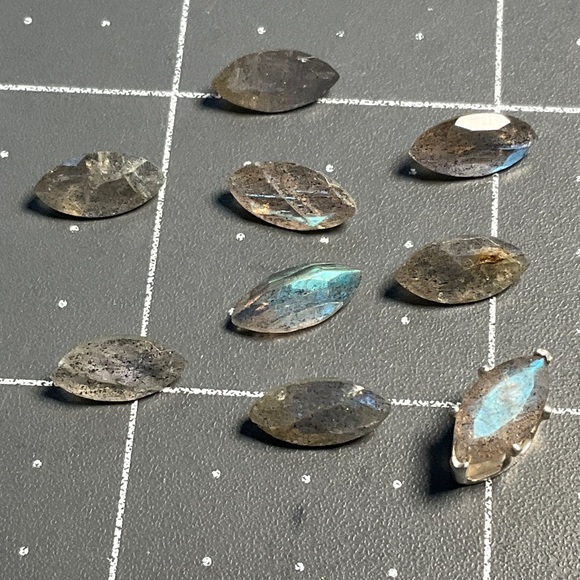Vintage Jewelry - Vintage 10x5mm Labradorite Marquise Gemstones (9)